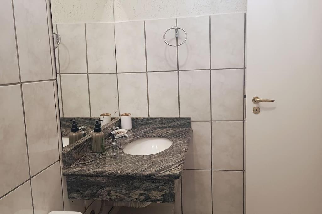 Apartamento Confortavel Maresias A 50M Da Praia Sao Sebastiao  Exterior foto