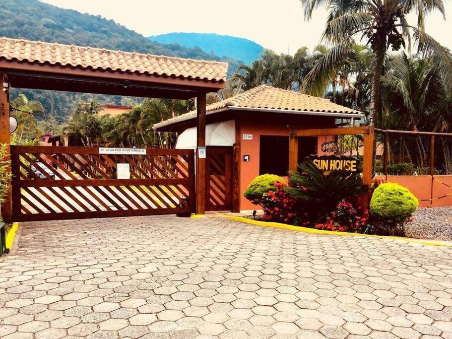 Apartamento Confortavel Maresias A 50M Da Praia Sao Sebastiao  Exterior foto